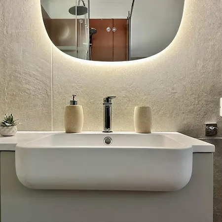 Apartment Qasr Beautiful In Palermo