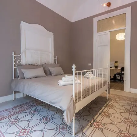 Qasr Beautiful In Apartment *