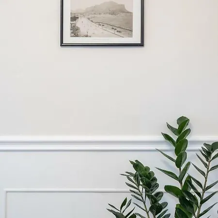 Qasr Beautiful In Appartement Palermo